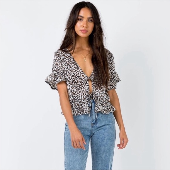 Princess Polly Tops - Princess Polly Arman Animal Print Cropped Tie Top Ruffle Hem Size 6